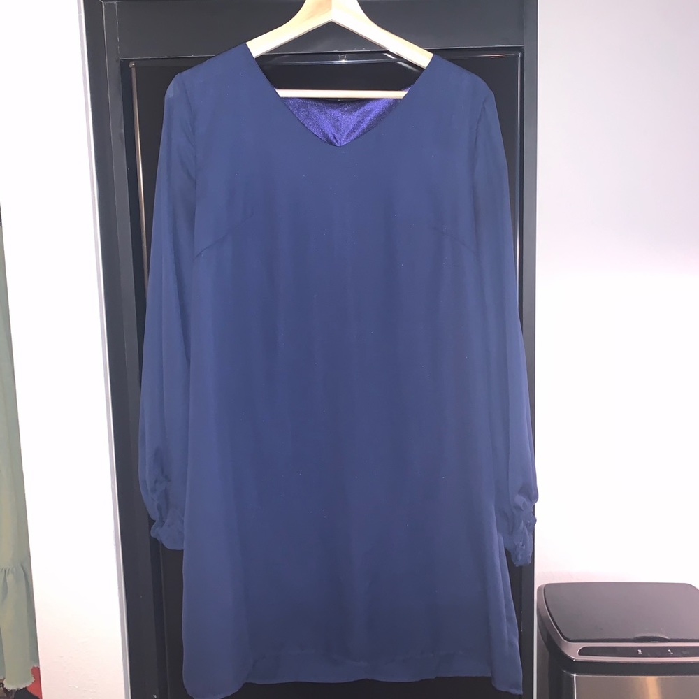 🔥DEAL🔥 ‘LULU’S’ navy dress